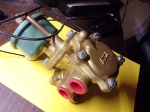 NEW NO BOX  ASCO   3 way  VALVE  HVA90-405-2A - Bild 1 von 6