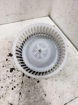 Motor soplador de climatización delantero usado se adapta a: Mercedes-benz Mercedes clase ml 163 2003 tipo Foto 1 de 3