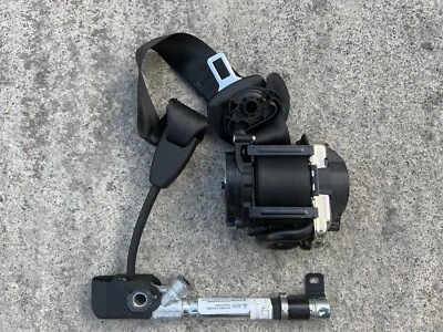 Pré-tensionador de cinto de segurança dianteiro direito do passageiro VW JETTA MK7 2019-2023 - Imagem 1 de 4