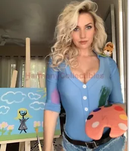 "Piece of Art" Paige Spiranac 8x10 Photo-Matte Finish - Picture 1 of 1
