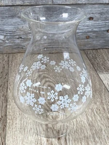 Vintage Pyrex Hurricane Petroleumlampe Klarglas Schneeflocken Kaminschirm 7,5" - Bild 1 von 13