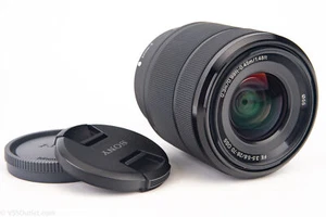Sony E Mount FE 28-70mm f3.5~5.6 OSS AF Zoom Lens with Caps MINT SEL2870 V27 - Picture 1 of 9