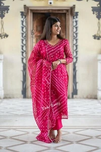 Wedding Wear Bandhani Printed Pakistani Salwar Kameez And Dupatta Kurta Sets - Picture 1 of 8