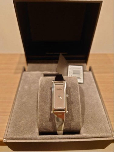 GUCCI YA015539 Orologio da Bracciale 1500L Rosa Beige Orologio Moda Donna