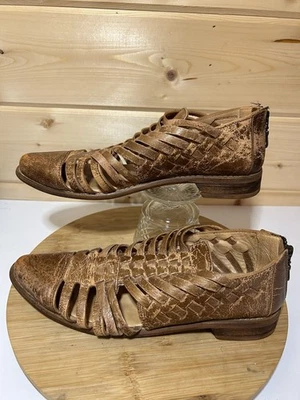 Sandálias femininas Bed Stu Shoes 9 La Cruces Huarache de couro tecido à mão marrom - Imagem 1 de 4
