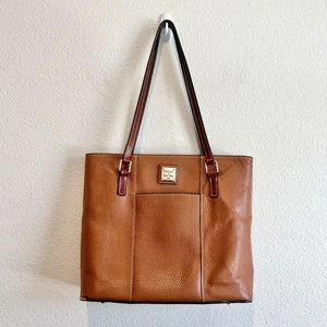 Bolso de Hombro Dooney & Bourke Cuero Guijarro Marrón Tostado Cartera Cartera Clásica - Imagen 1 de 17