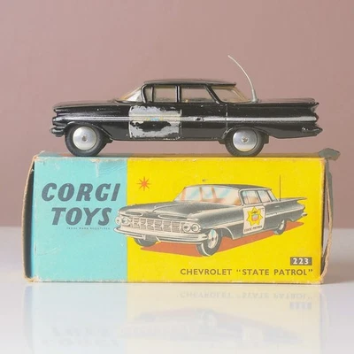 Corgi Toys 223 Chevrolet Impala "State Patrol", 21101/59, Black, + Original Box - Image 1 of 4