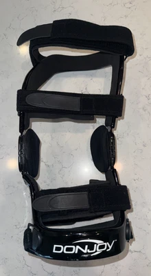 Rodilla izquierda DonJoy GRANDE soporte desafío ajuste personalizado fibra de carbono ACL/PCL Foto 1 de 3