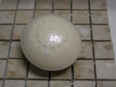 Jabón de girasoles Elizabeth Arden 3,5 oz. RARO Foto 1 de 2