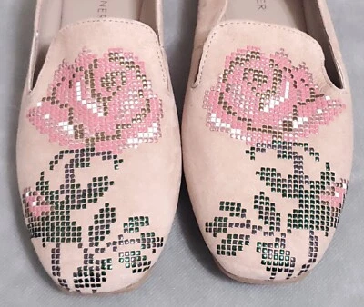 PLINEADOR MUJER DONALD J ZAPATOS PLANOS HIRO ADORNO FLORAL GAMUZA RUBOR 7,5 M EXCELENTE Foto 1 de 4