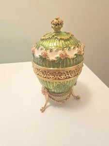 Vintage JOAN RIVERS The Hidden Timepiece Egg Imperial Treasure lll Faberge - Picture 1 of 10
