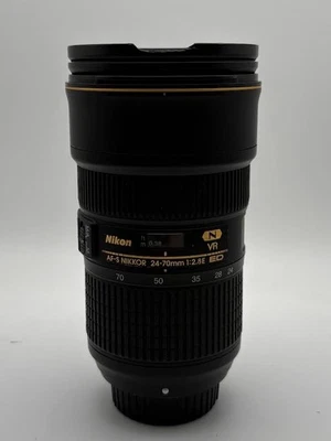 Nikon Nikkor AF-S 24-70mm f2.8 E ED N VR Objektiv, gebraucht - Bild 1 von 4