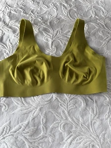 Sujetador Pullover Inalámbrico Knix Revolution Talla Mediana Verde Se Ajusta a 34A 34B 34C - Imagen 1 de 4