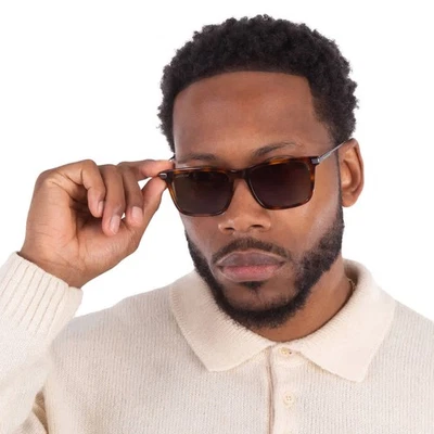 Gafas de sol deportivas Lacoste verdes para hombre L6017S 214 55 L6017S 214 55 Foto 1 de 4