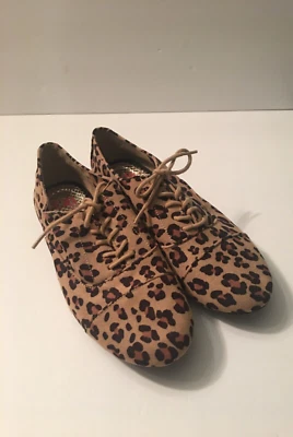 Zapatos planos GB para niñas marrón con estampado de guepardo de leopardo** talla 3 Foto 1 de 4