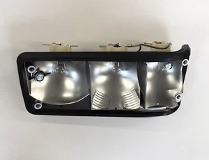 Ford Escort Mk2 Heckleuchte Rücklicht Cluster - ohne Linse - rechts - abseitig - Bild 1 von 9