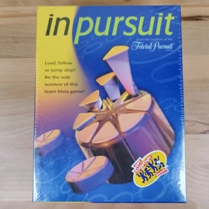 IN PURSUIT Brettspiel von Makers of Trivial Pursuit Hasbro Horn Abt NEU/VERSIEGELT - Bild 1 von 7