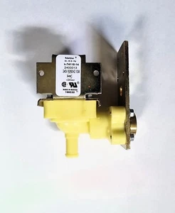 [Manitowoc 2400013] Válvula de hielo, unidad de motor de entrada de agua - pieza de repuesto original - Imagen 1 de 3
