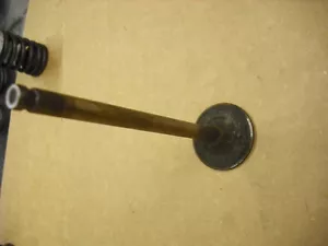 1984 Mitsubishi Mighty Max 2.3 TD 4D55 exhaust valve - Bild 1 von 1