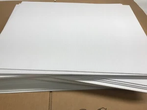 30 Pack White Signs 18" x 24" x 4 mm Corrugated Plastic, Write Your Own Messages - Picture 1 of 13
