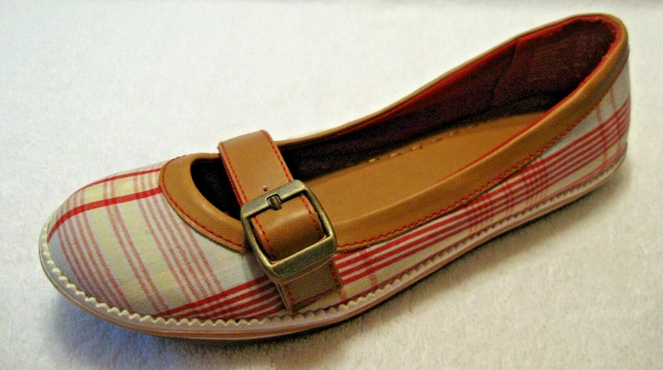 DEXTER Girl's BALLET FLATS Shoes Strap Buckle Plaid Tan 5 1/2 M Ex Cond.  52:r-4 - Image 1 of 4