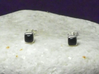 Small  Square Black ONYX Sterling  Silver 925  Gemstone Stud Earrings  -  4 mm - Image 1 of 4