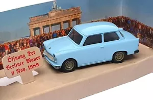 Vitesse 1/43 Scale Diecast 06400 - Trabant Der Trabi - Lt. Blue - Picture 1 of 5