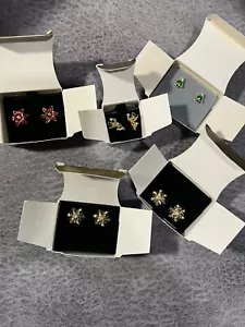Avon Vtg. 1996 Holidays Pierced Earrings New in Original Box - see variations - Picture 1 of 7
