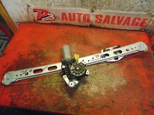 05 00 01 02 04 03 Mercedes Benz ML500 right rear power window motor & regulator - Picture 1 of 1