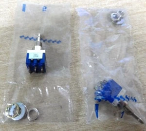 2x miniature DPDT latching push switch Honeywell 8N2011-014 RS 339-257 3A 230v - Picture 1 of 4