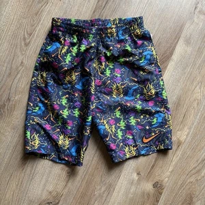 NIKE Navy Multi-Color SEA FRIENDS LAP 8" VOLLEY SWIM SHORTS BOYS L *NEW NWT* - Picture 1 of 6