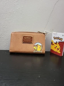 Cartera Loungefly Pokemon Campers Pikachu/Snorlax/Eevee Nueva con Etiquetas - Imagen 1 de 4