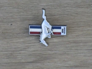 1990 MUSTANG 25TH DASH EMBLEM OEM 5.0 GT - Picture 1 of 6