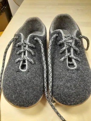 PUREWOOL "COSYFEET" LADIES CASUAL SHOES SIZE 4 SAN12 - Image 1 of 3