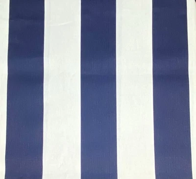 Tela exterior a rayas verticales azul marino Premier Prints por yarda, 54" de ancho Foto 1 de 2