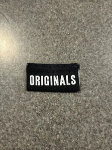 Originals Logo Abzeichen Nähen Schrittlänge bestickt Patch Tag Logo - Bild 1 von 4