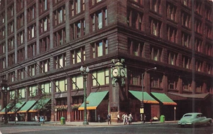 CHICAGO ILLINOIS MARSHALL FIELD & COMPANY RETAIL STORES CHROME POSTCARD - Picture 1 of 2