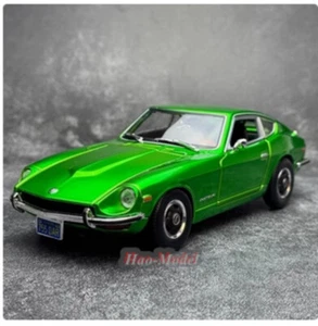 MaiSto 1:18 Nissan DATSUN 240Z 1971 Alloy Metal Car Model Ornaments Green/Blue - Picture 1 of 18