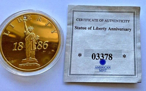 2011 24kt Gold Layered Statue of Liberty Proof and Swarovski Crystal inlay w/COA Cover