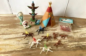 Vintage plastic Wilton cake decorations Native American teepee chief totem horse - Picture 1 of 6