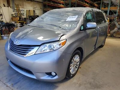 Cilindro maestro de freno usado se adapta a: Toyota Sienna 2017 grado A Foto 1 de 4
