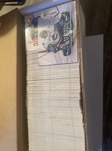 Lote de 400+ tarjetas de hockey Upper Deck 2008-09 🏒 Gran valor - Imagen 1 de 2