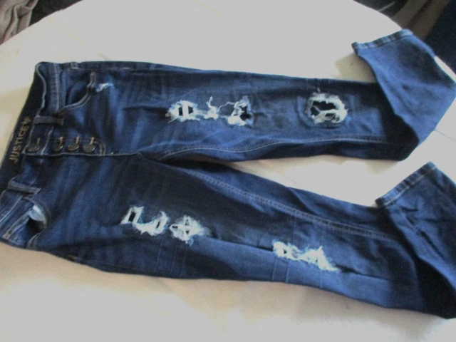 Justice ~ состаренные джинсы ~ размер 16 ~ отличном состоянии б/у ~ изящный! - Изображение 1 из 4