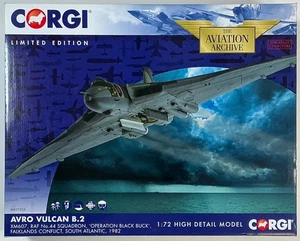 Corgi AA27203 Avro Vulcan B.Mk 2 'Operation Black Buck' 1/72 Scale Model - Picture 1 of 5