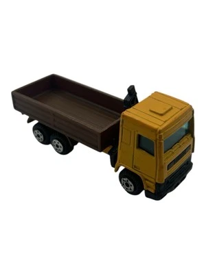 Yatming Vintage Road Tough #2300 DAF 95 Series HO Diecast Stake Bed Truck - Image 1 of 4
