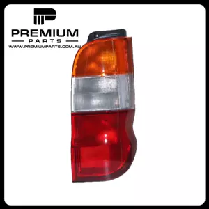 Tail Lamp Right Side Aftermarket Suits Toyota Hiace RCH12R/RCH22R 1995 to 2003 - Picture 1 of 1