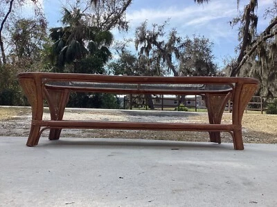 Mesa de centro vintage de bambú de ratán Foto 1 de 4