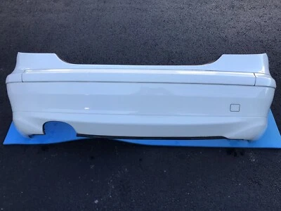 02-05 Conjunto de cubierta de parachoques trasero Mercedes W203 C320 C230 2 puertas cupé blanco MB Foto 1 de 4