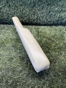 RANGE ROVER P38 2.5 4.0 4.6 CREAM DRIVERS FRONT OSF ARMREST ARM REST 94-02 - Picture 1 of 3