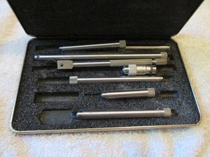 Starrett No. Juego de herramientas de maquinista micrómetro interior tubular 823 con estuche acolchado - Imagen 1 de 4